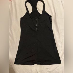 Black lulu top